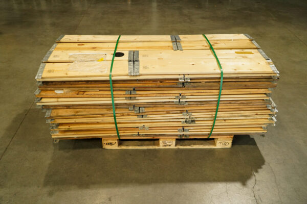 Faisceau de colliers de palettes en bois traité thermiquement