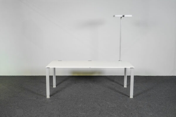 König + Neurath Desk incl. Regent Desk Lamp
