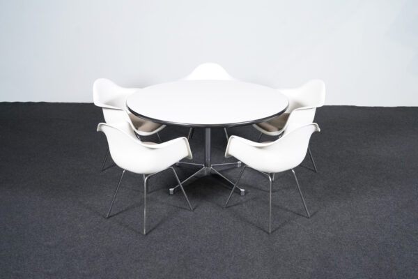 Vitra Contract Table + 5x DAX Plastic Armchair