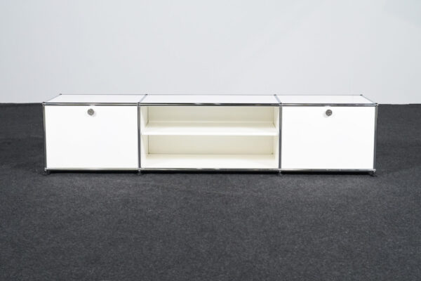 USM Haller Lowboard