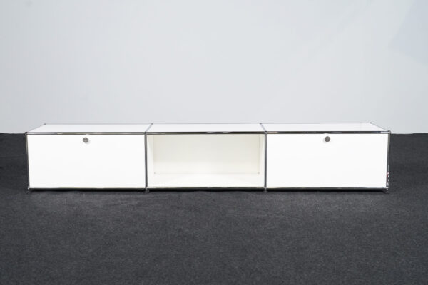 USM Haller Lowboard