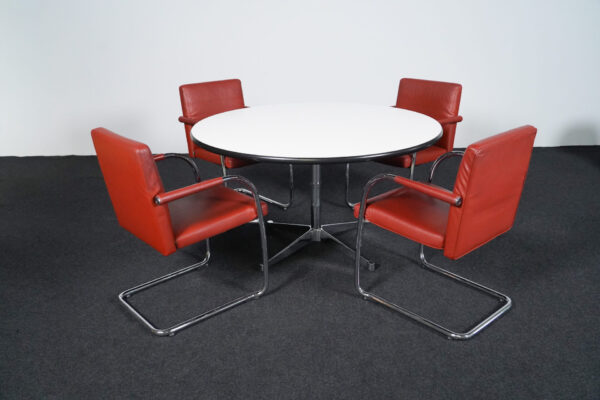 Vitra Contract Table + 4x Visasoft