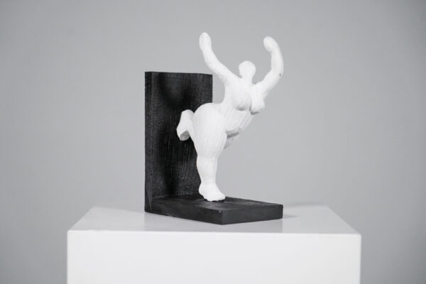 Figurine en bois de Lawrence Grey Home Blanc / Noir