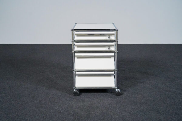 USM Haller Mobile Containers