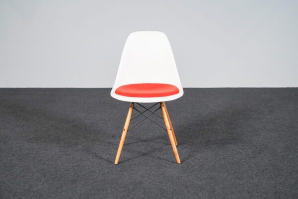 Vitra DSW Plastic Chair