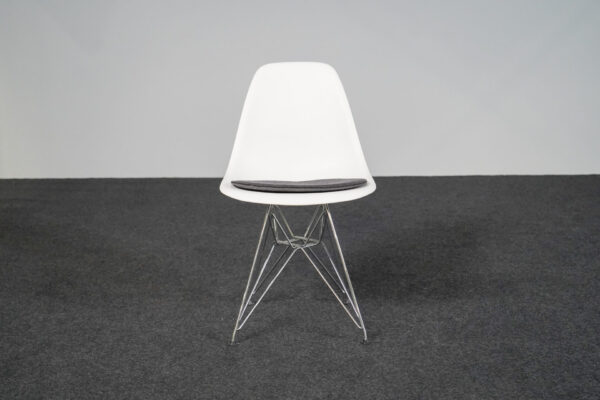 Vitra DSR Plastic Chair